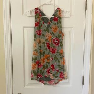 Stitch fix green floral racer back flowy tank